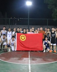 热血逐梦，薪火相传！这场新老员工篮球赛燃爆全场