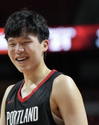 学了啥词？杨瀚森：能说吗？ F开头的我就不说了